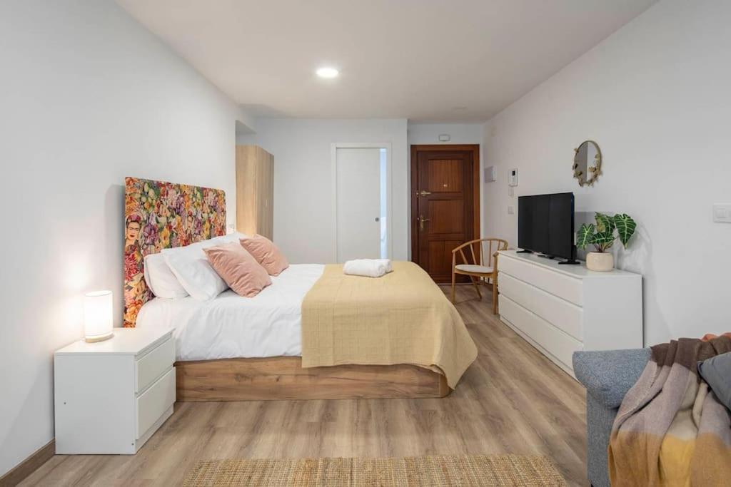 Lindo Estudio En El Centro By Cabana Rentals Vigo Eksteriør billede