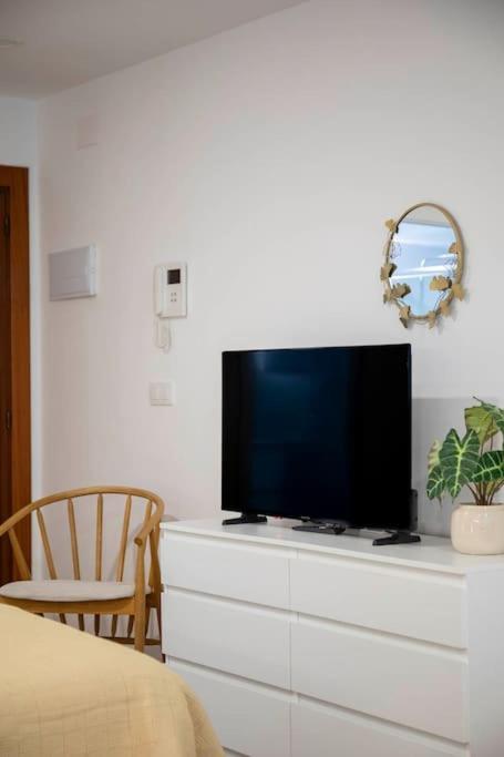 Lindo Estudio En El Centro By Cabana Rentals Vigo Eksteriør billede